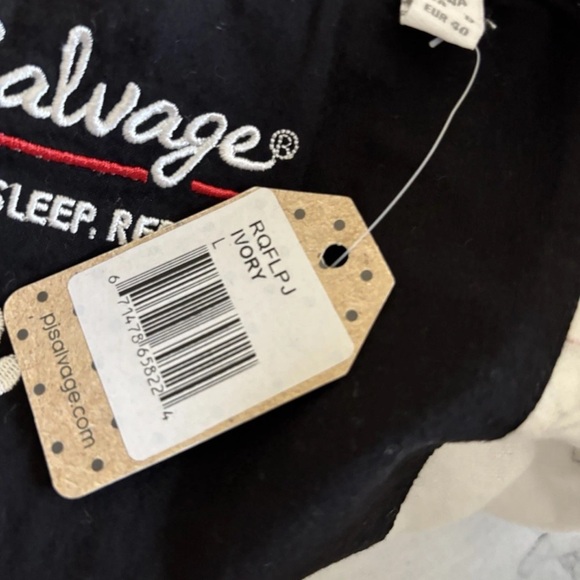 NWT PJ Salvage Pug Pajama Top ONLY Large L Ba Hum Pug White Holiday Flannel - Picture 5 of 6